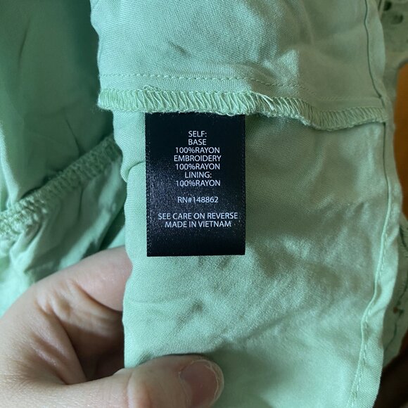 GUC Torrid 4X Green Eyelet Ruffle Sleeve Babydoll Top - Picture 8 of 9